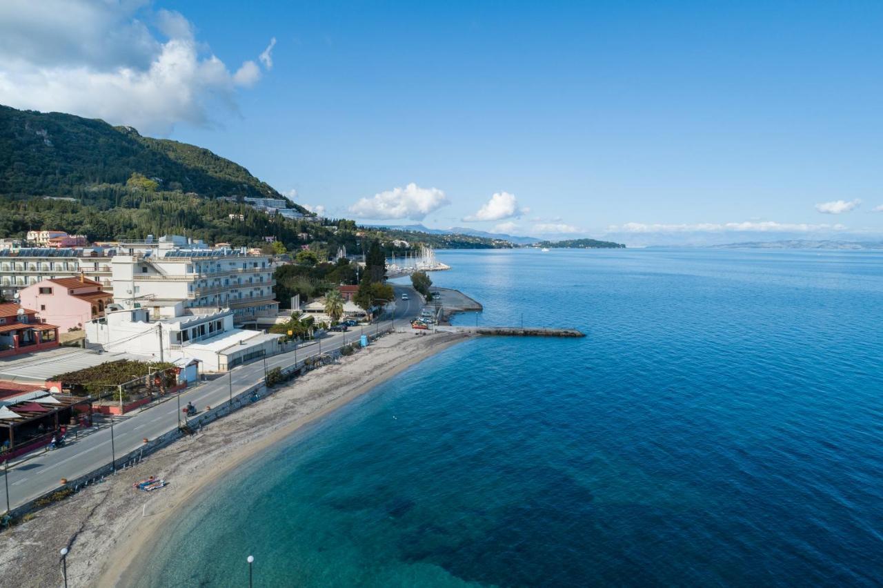Bella Vista Beach Hotel Benitses  Exteriör bild